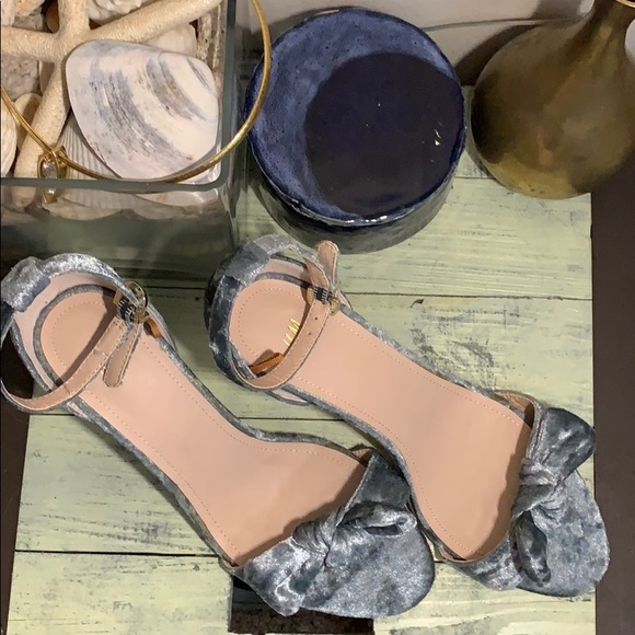 Blue Suede Heels - Picture 3 of 5